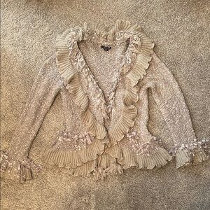 Gray Textured Knit Sweater with ruffles